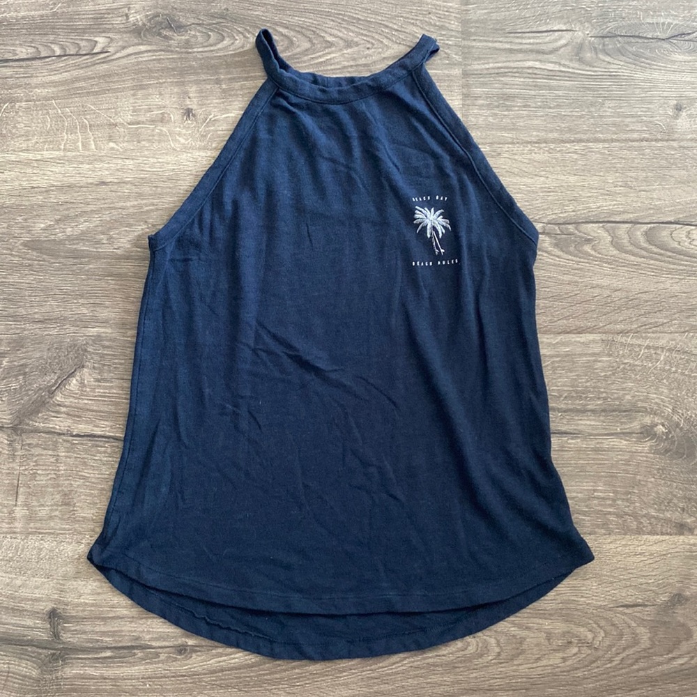 Roxy tank muscle